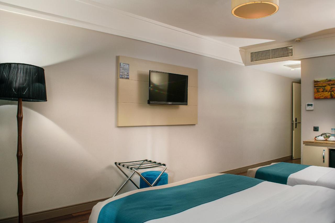 Hotel Bossuite Kadikoy Istanbul Ngoại thất bức ảnh